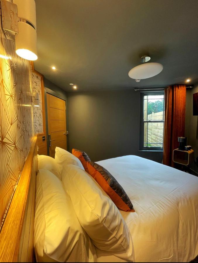 Lough Rooms At The Artisan سترانغفورد المظهر الخارجي الصورة